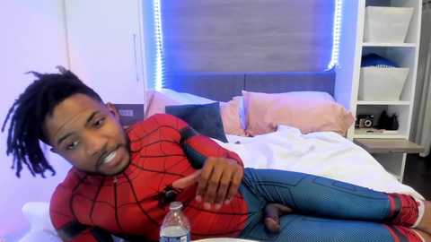 zoey_jade @ chaturbate on 20231003