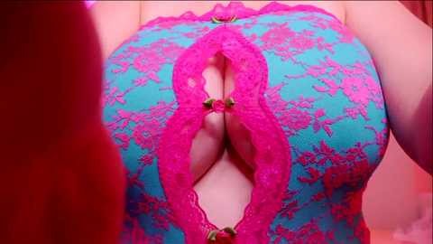 aveksmr @ chaturbate on 20231004