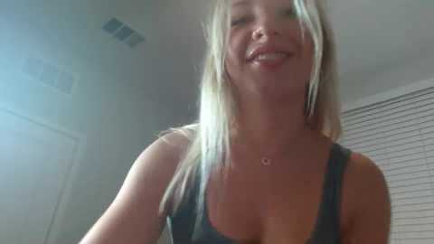 lovecayaxo @ chaturbate on 20231004