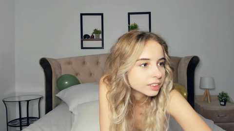 xterribly_cutex @ chaturbate on 20231004