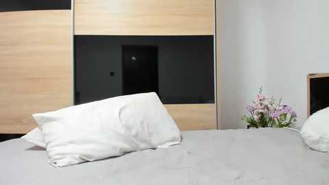 angell6969 @ chaturbate on 20231006