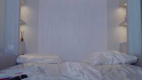 _kyllie_ @ chaturbate on 20231007