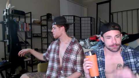 chrisbonewhite @ chaturbate on 20231007