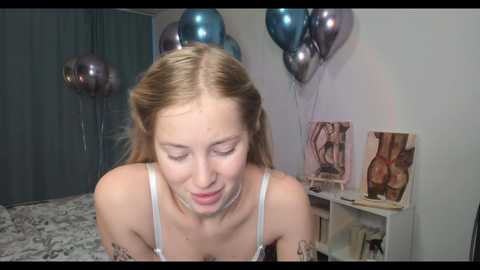 e__lisa @ chaturbate on 20231007