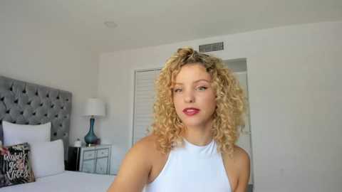 theislandgirl @ chaturbate on 20231007