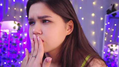 helenmoors @ chaturbate on 20231008