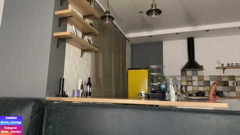 mia_cloudy @ chaturbate on 20231008