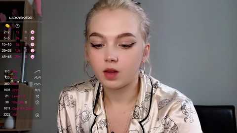 small_blondee @ chaturbate on 20231008