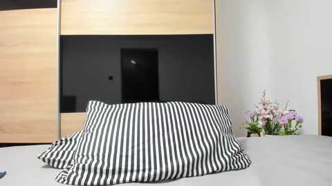 angell6969 @ chaturbate on 20231009