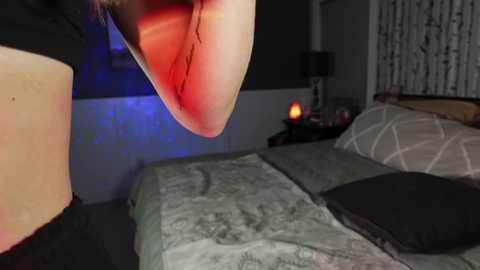 lucy_gooosey @ chaturbate on 20231010