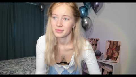 e__lisa @ chaturbate on 20231011