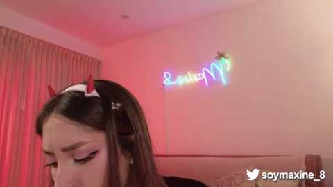 maxine_8 @ chaturbate on 20231011