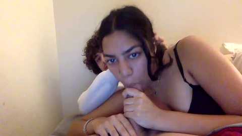pakistaniqueen33 @ chaturbate on 20231011