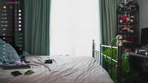 poppy__parker @ chaturbate on 20231011