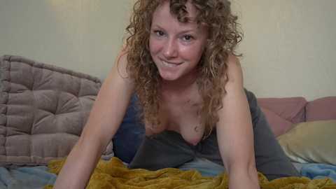 sistinehashands @ chaturbate on 20231011