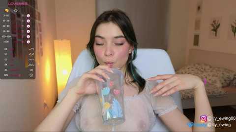 lily_ewing @ chaturbate on 20231012