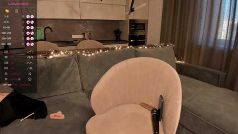 alicepreuoston @ chaturbate on 20231013