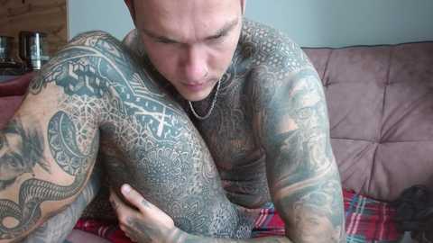 davidink @ chaturbate on 20231013