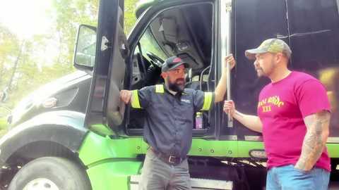 hardworkertn @ chaturbate on 20231013