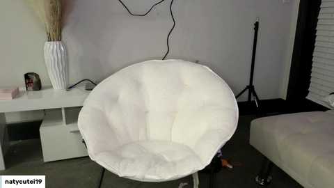 _natycutei19 @ chaturbate on 20231016