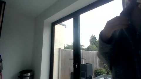 eatmypie69 @ chaturbate on 20231016