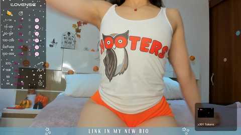 gabrielaa_18 @ chaturbate on 20231016