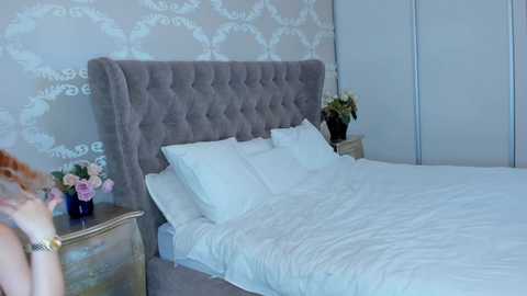 leliboli @ chaturbate on 20231016