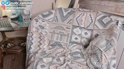 mollycemma @ chaturbate on 20231016