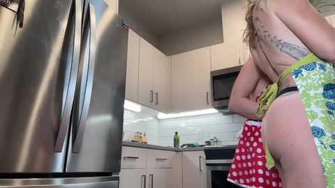 saraloverays @ chaturbate on 20231016