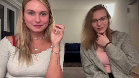 lillybambus @ chaturbate on 20231017