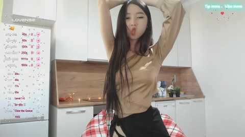 mein_keen @ chaturbate on 20231017