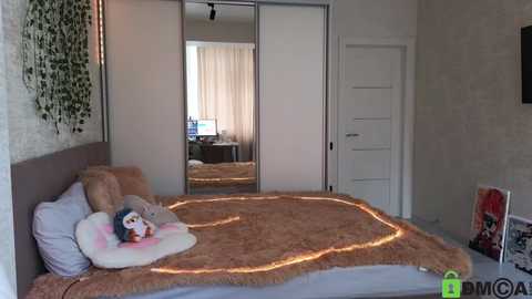 elizabeth__gray @ chaturbate on 20231018