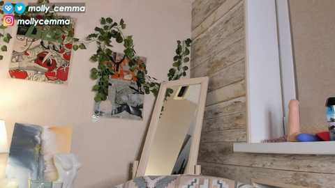 mollycemma @ chaturbate on 20231018