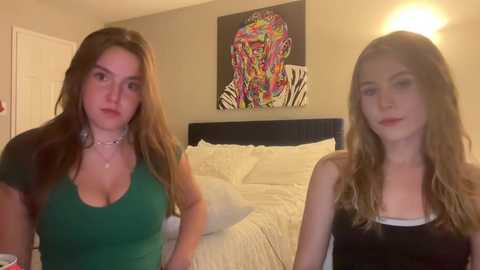 emilytaylorxo @ chaturbate on 20231019