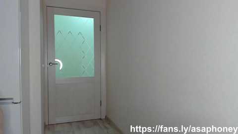 honeybae3 @ chaturbate on 20231019