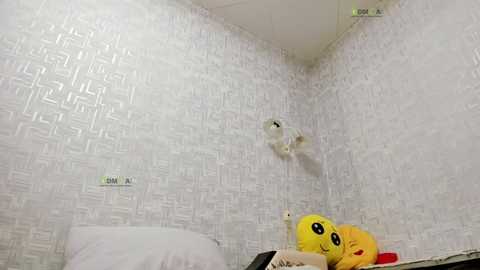 your_asya @ chaturbate on 20231019