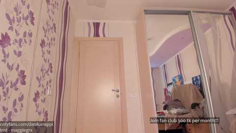 danikanappi @ chaturbate on 20231020