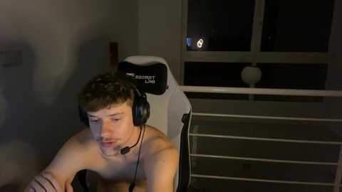 ironthud @ chaturbate on 20231020