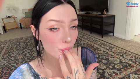evelynforever @ chaturbate on 20231022