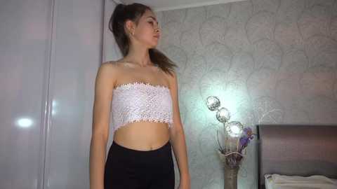 little_animal @ chaturbate on 20231022