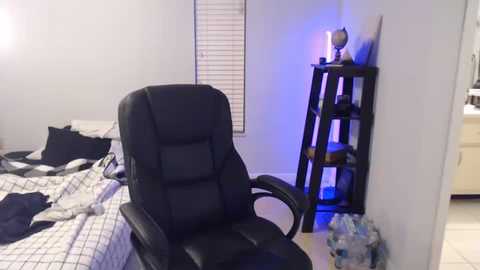 kinky_eric @ chaturbate on 20231025