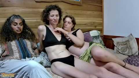 randomshuffle @ chaturbate on 20231027