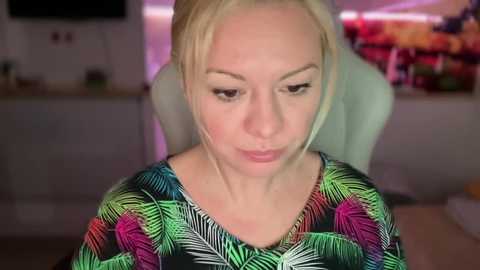 kiradivine @ chaturbate on 20231028