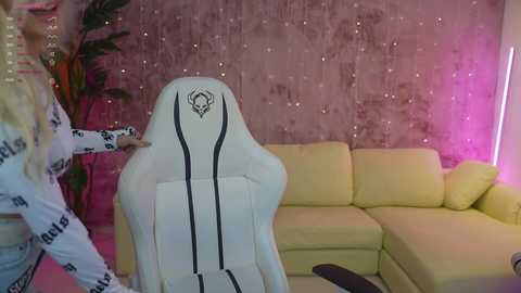 anabel054 @ chaturbate on 20231029