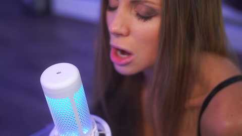 eva_fashionista @ chaturbate on 20231030