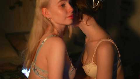 mother__of__dragons @ chaturbate on 20231101