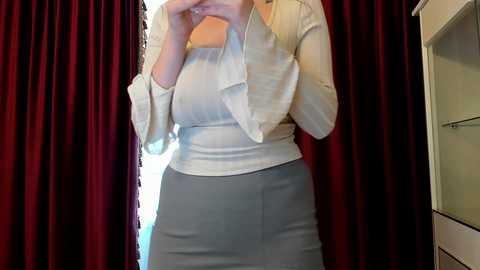 devyale @ chaturbate on 20231102