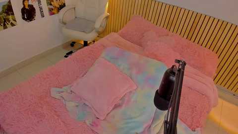 little_effy18 @ chaturbate on 20231102