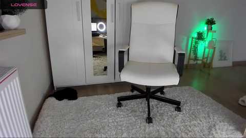 roxy_blue_eyed_ @ chaturbate on 20231102