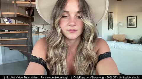 bloomyogi @ chaturbate on 20231103